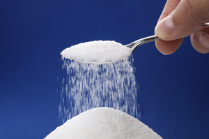 Как растолковать примету про проссыпаный сахар