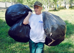 Как правильно выносить мусор с дома